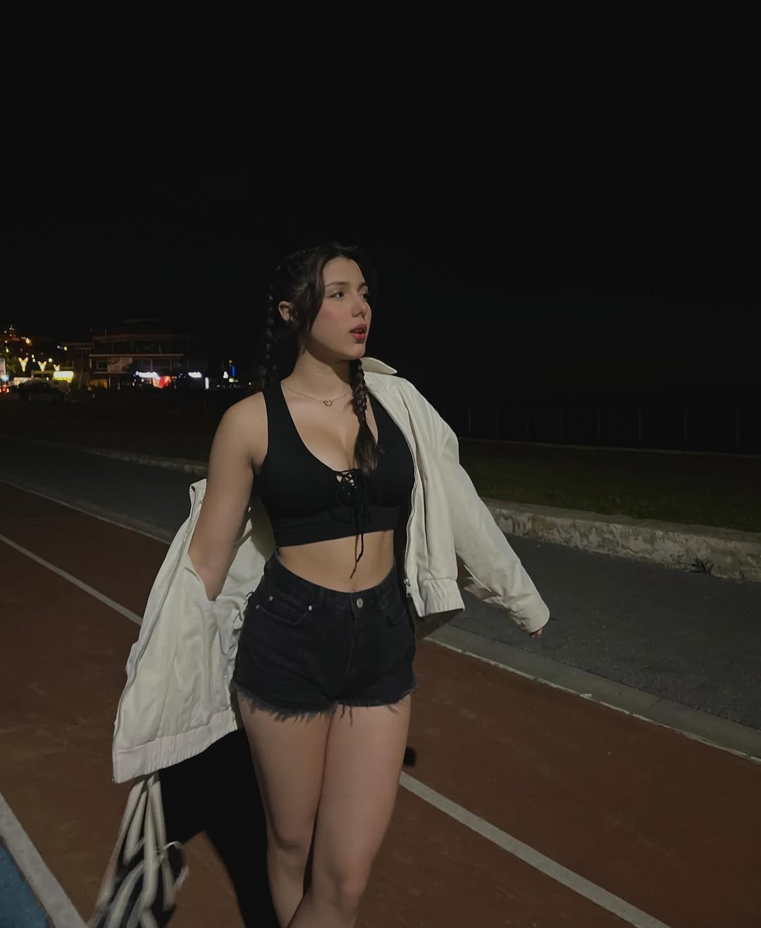 Aleyna 3 Arkadaş - Kıbrıs Escort Fotoğrafı